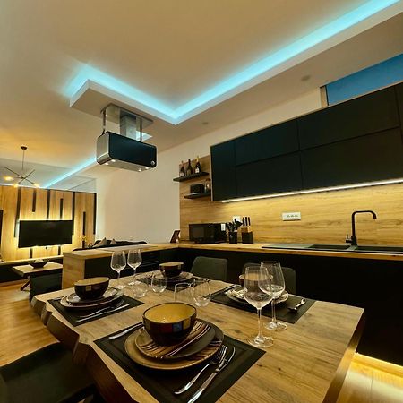 Luxury Central Baba Apartment Shkoder Exterior photo