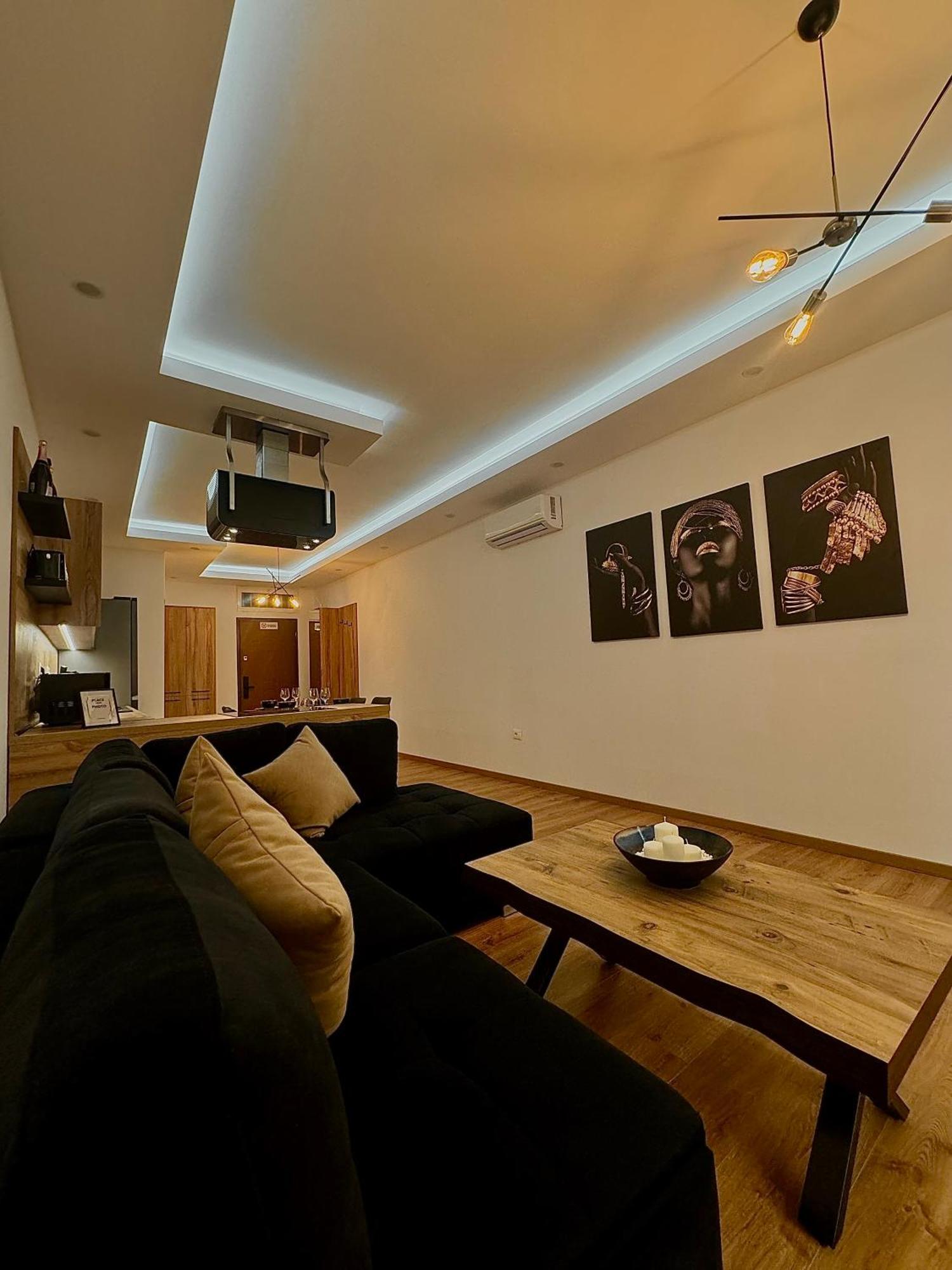 Luxury Central Baba Apartment Shkoder Exterior photo