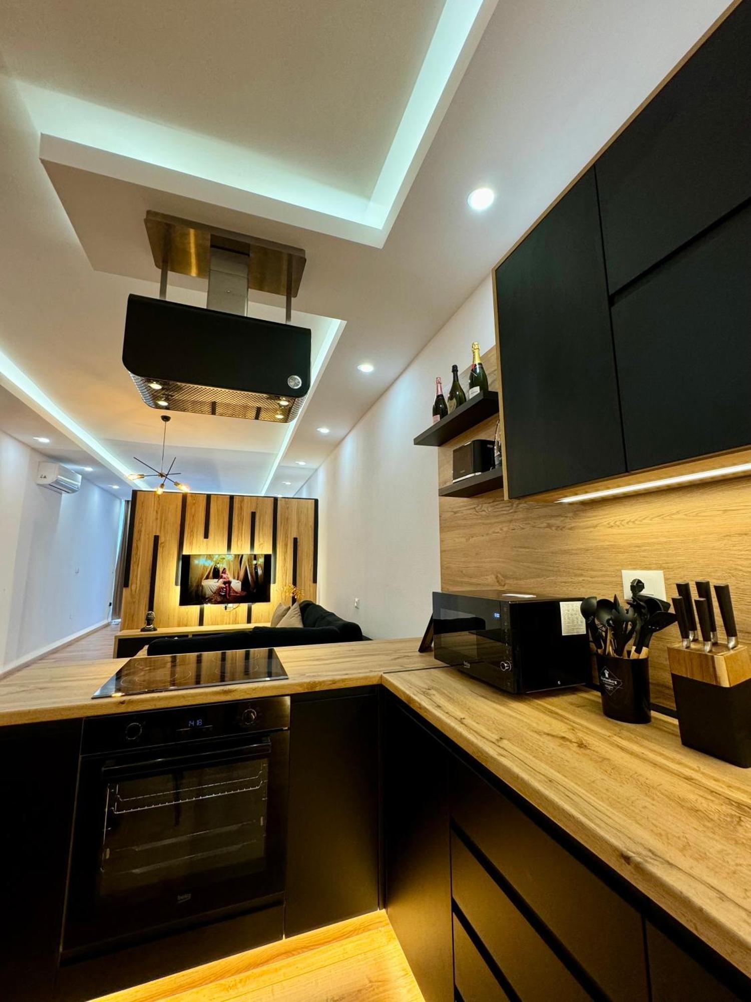 Luxury Central Baba Apartment Shkoder Exterior photo